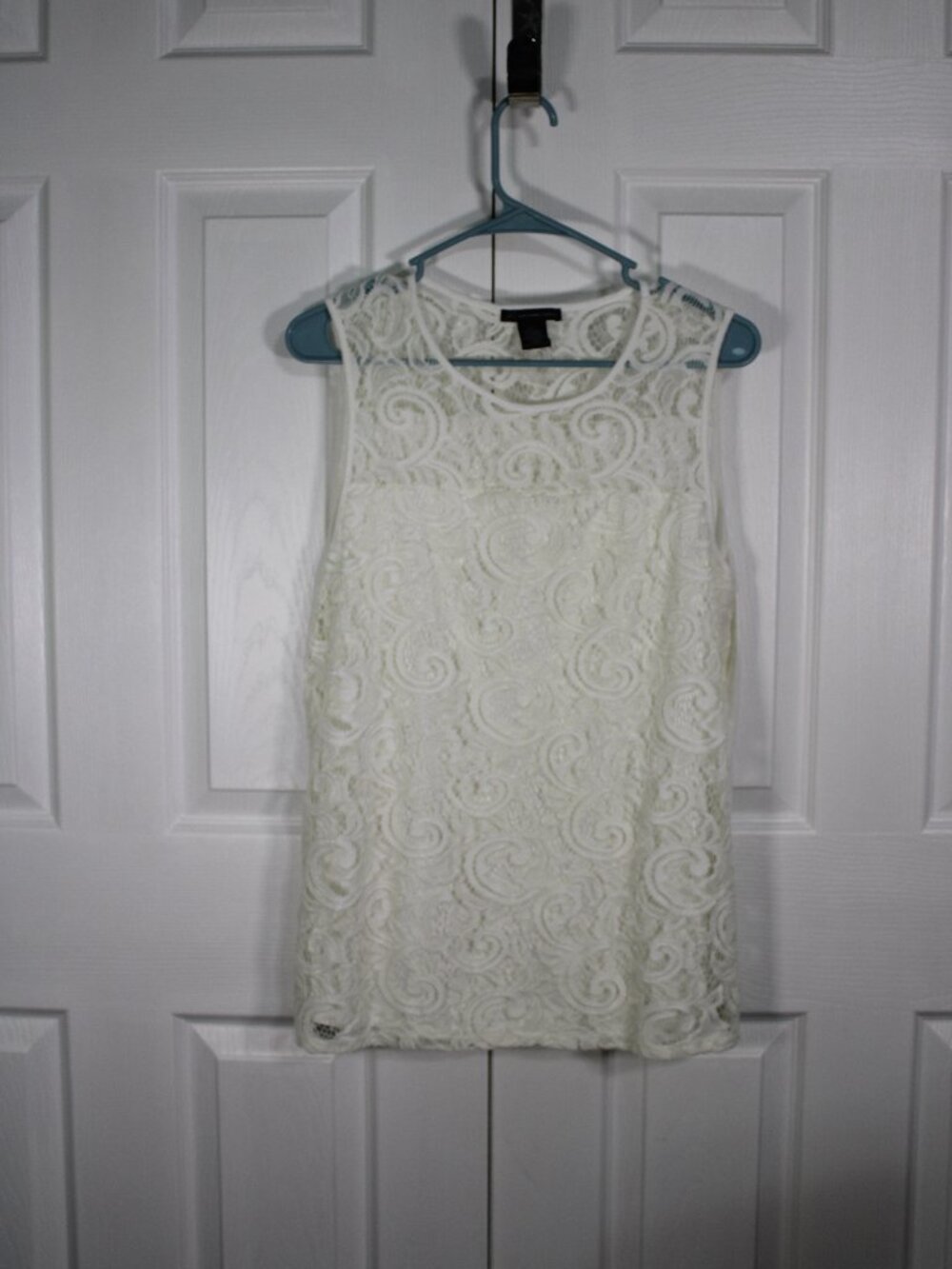Adrianna Papell Off White Floral Lace Lined Sleeveless Tank Top